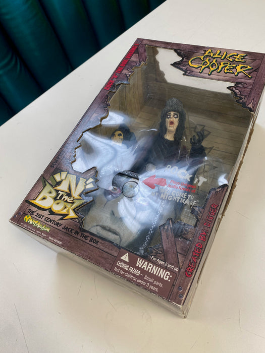 Action Figures and Toys Art Asylum - 2001 - Alice Cooper "N" the Box Welcome to My Nightmare - Action Figure *DAMAGED BOX* - Cardboard Memories Inc.