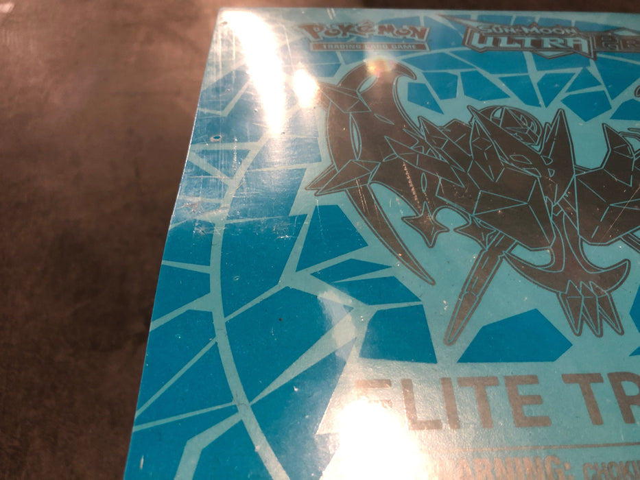 Trading Card Games Pokemon - Sun and Moon - Ultra Prism - Dawn Wings Necrozma - Elite Trainer Box - Cardboard Memories Inc.