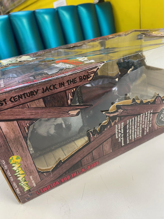 Action Figures and Toys Art Asylum - 2001 - Alice Cooper "N" the Box Welcome to My Nightmare - Action Figure *DAMAGED BOX* - Cardboard Memories Inc.