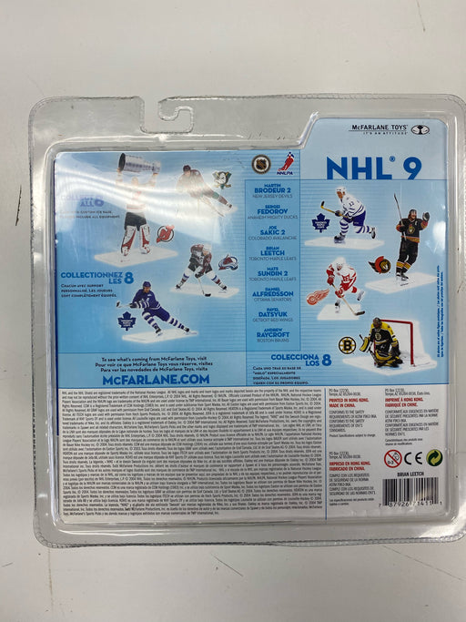 Action Figures and Toys McFarlane Toys - NHL - Toronto Maple Leafs - Brian Leetch Figure - Cardboard Memories Inc.