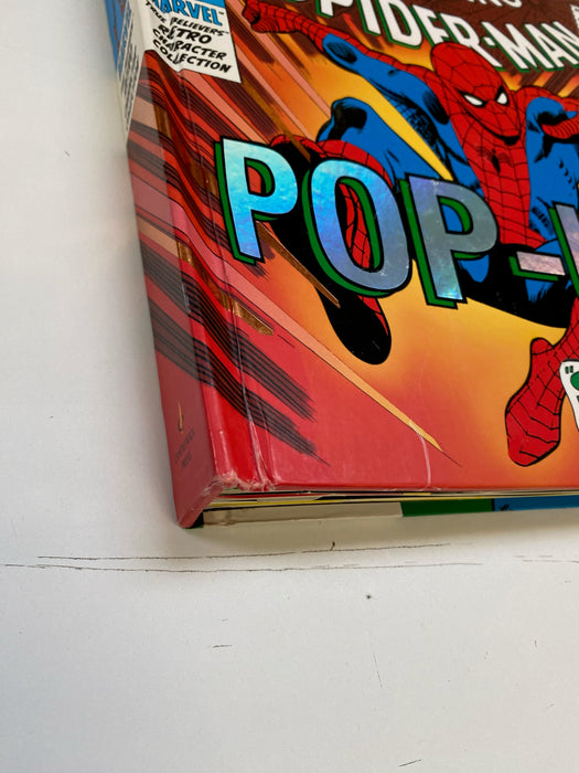 Comic Books, Hardcovers & Trade Paperbacks Candlewick Press - Marvel Comics Amazing Spider-Man Pop-Up Book - Pre-Owned (Cond. FN-) HC0211 - Cardboard Memories Inc.