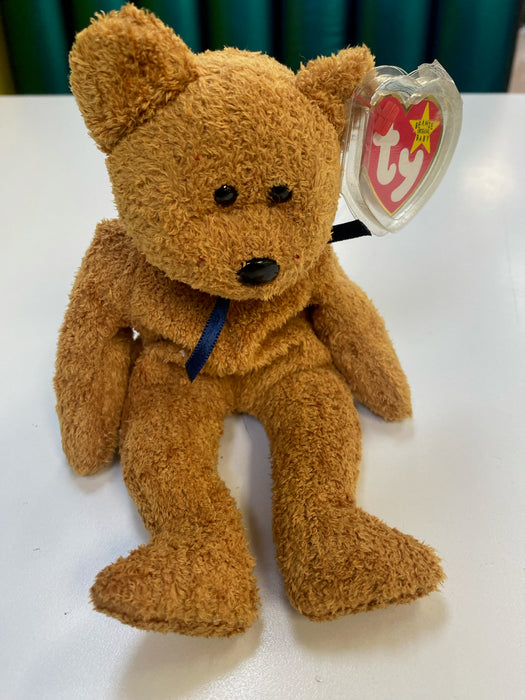 Plush TY Beanie Baby - Fuzz the Bear - Cardboard Memories Inc.