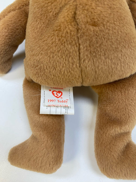 Plush TY Beanie Baby - 1997 - Holiday Teddy Bear - Cardboard Memories Inc.