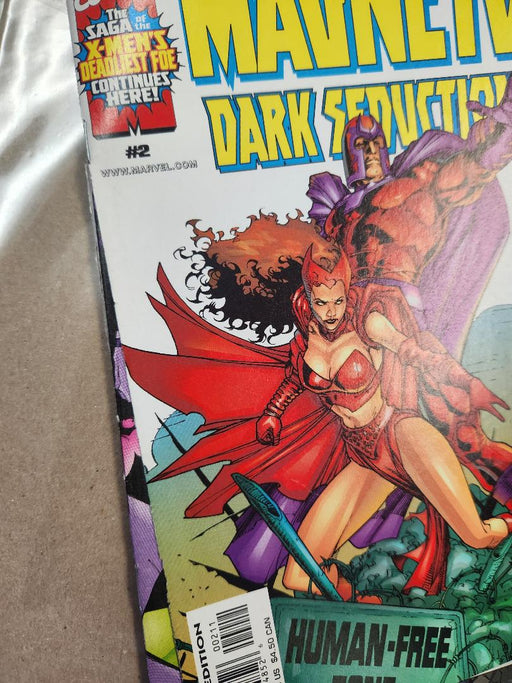 Comic Books Marvel Comics - Magneto Dark Seduction 002 (Cond. DAMAGED) - 0799 - Cardboard Memories Inc.